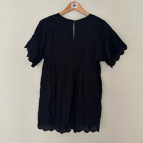Mustard Seed Black Eyelet Vneck Mini Dress with Built-in Shorts - Picture 6 of 10